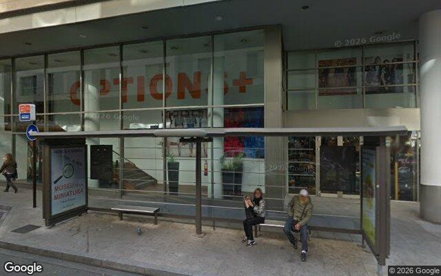 Vista de la parada Consell d'Europa des de Google Street View