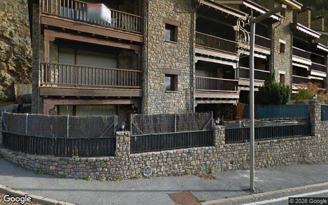 Vista de la parada Ed. Cap dels Camps des de Google Street View