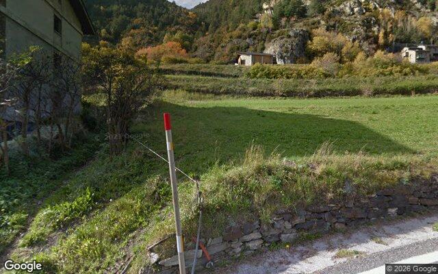 Vista de la parada Font Blanca des de Google Street View