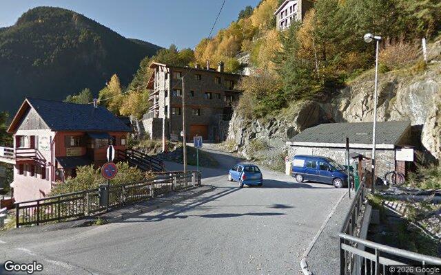Vista de la parada Prat de Verdú des de Google Street View