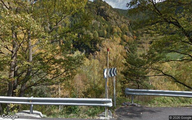 Vista de la parada Xalet El Cresp des de Google Street View